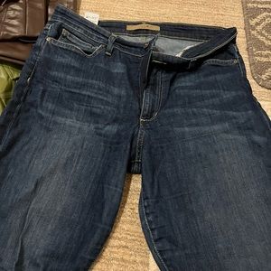 Joes medium wash jeans
